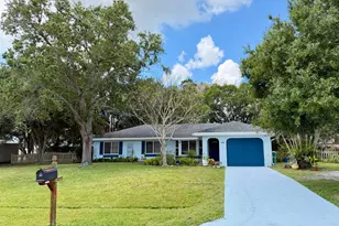 2342 SE Seamist St, Port Saint Lucie, FL 34952 - Photo 1