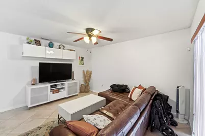3275 NW 122nd Avenue, Sunrise, FL 33323 - Photo 12