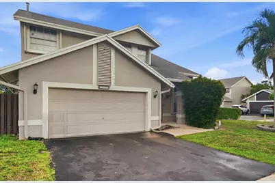 3275 NW 122nd Avenue, Sunrise, FL 33323 - Photo 2