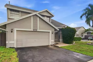 3275 NW 122nd Ave, Sunrise, FL 33323 - Photo 2