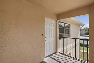 2625 Heathcote Dr, Fort Pierce, FL 34982 - Photo 4