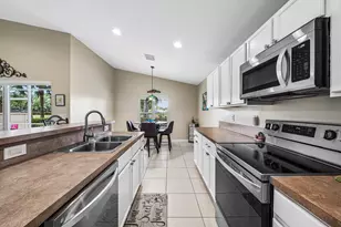 12095 Roma Rd, Boynton Beach, FL 33437 - Photo 16