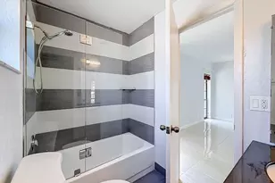 9701 N New River Canal Rd, Plantation, FL 33324 - Photo 22