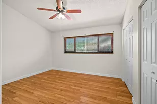 2700 S Oakland Forest Dr, Oakland Park, FL 33309 - Photo 24