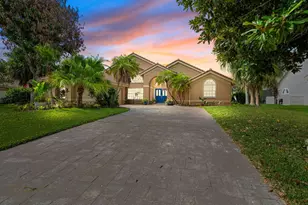 1306 SW Cottonwood Cove, Port Saint Lucie, FL 34986 - Photo 2