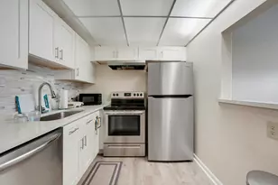 16 Mansfield A, Boca Raton, FL 33434 - Photo 6