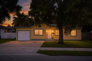 713 NE 35th St, Oakland Park, FL 33334 - Photo 2