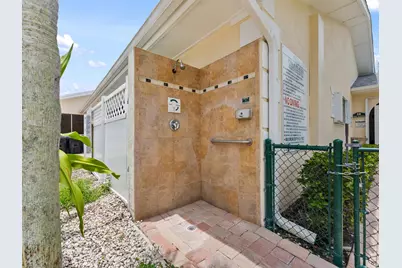 625 W Lake Jasmine Circle #108, Vero Beach, FL 32962 - Photo 36