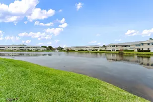625 W Lake Jasmine Cir, Vero Beach, FL 32962 - Photo 12