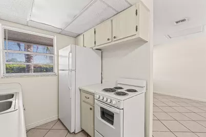 504 9th Avenue N #508, Lake Worth, FL 33460 - Photo 8
