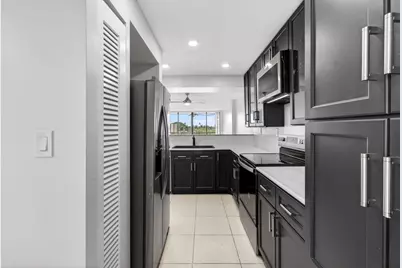 12 Royal Palm Way #501, Boca Raton, FL 33432 - Photo 30