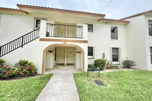 301 Olivewood Pl, Boca Raton, FL 33431 - Photo 14