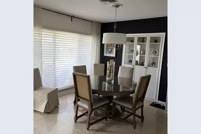 1431 S Ocean Boulevard #11, Lauderdale by the Sea, FL 33062 - Photo 4