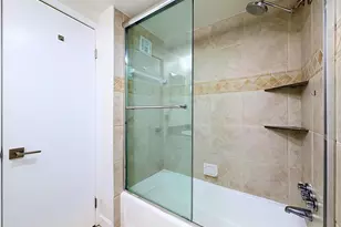 3250 NE 28th St, Fort Lauderdale, FL 33308 - Photo 10