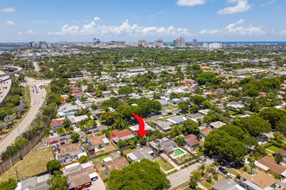 1029 Andrews Road, West Palm Beach, FL 33405 - Photo 8