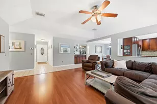 724 24th Square, Vero Beach, FL 32962 - Photo 8