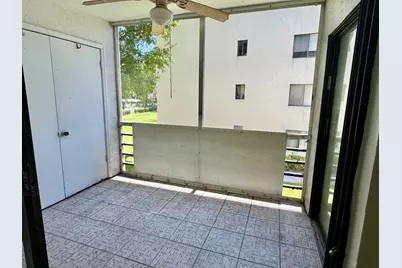 5981 VÃ­a Vermilya #208, Lantana, FL 33462 - Photo 8
