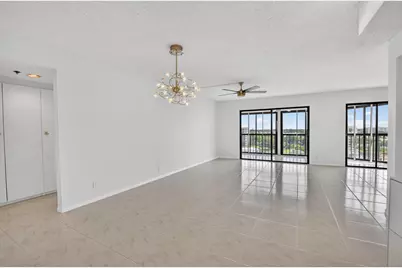 7370 S Oriole Boulevard #802, Delray Beach, FL 33446 - Photo 10