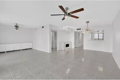 7370 S Oriole Boulevard #802, Delray Beach, FL 33446 - Photo 14