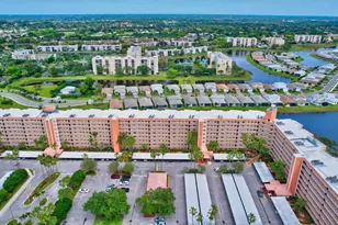 7370 S Oriole Blvd, Delray Beach, FL 33446 - Photo 1