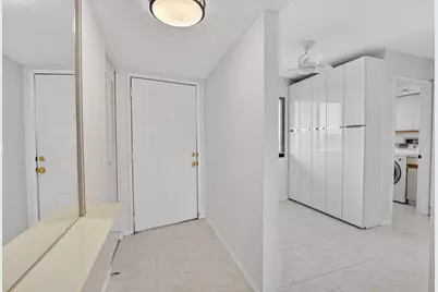 7370 S Oriole Boulevard #802, Delray Beach, FL 33446 - Photo 2
