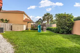 2510 Rampart Way S, Hollywood, FL 33026 - Photo 32