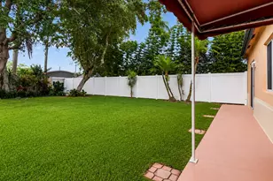 2510 Rampart Way S, Hollywood, FL 33026 - Photo 30