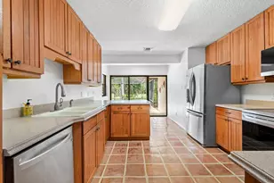 9405 Dundee Dr, Lake Worth, FL 33467 - Photo 14
