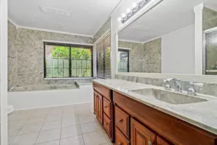 9405 Dundee Dr, Lake Worth, FL 33467 - Photo 24