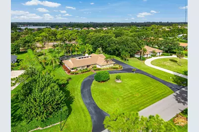 9405 Dundee Drive, Lake Worth, FL 33467 - Photo 38