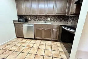 642 NW 13th St, Boca Raton, FL 33486 - Photo 4