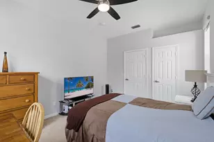848 NW Sorrento Ln, Port Saint Lucie, FL 34986 - Photo 20
