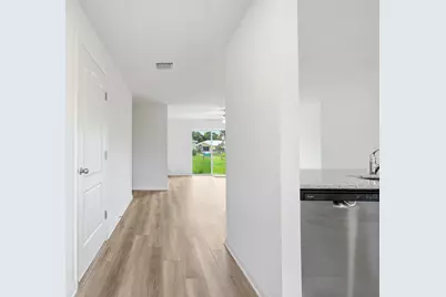375 SW Dwight Avenue, Port Saint Lucie, FL 34983 - Photo 2