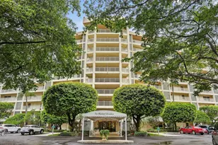 3499 Oaks Way, Pompano Beach, FL 33069 - Photo 1