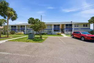 1530 SE Royal Green Cir, Port Saint Lucie, FL 34952 - Photo 36