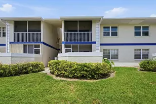 1530 SE Royal Green Cir, Port Saint Lucie, FL 34952 - Photo 2