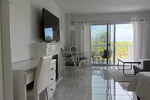 2600 N Flagler Dr, West Palm Beach, FL 33407 - Photo 2