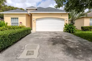 409 NW 9th Ave, Pompano Beach, FL 33060 - Photo 2