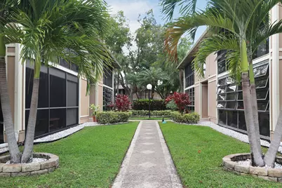 7801 Ashmont Circle #104, Tamarac, FL 33321 - Photo 22
