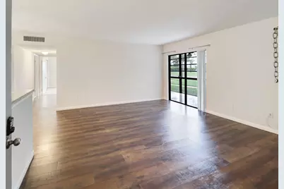7801 Ashmont Circle #104, Tamarac, FL 33321 - Photo 2