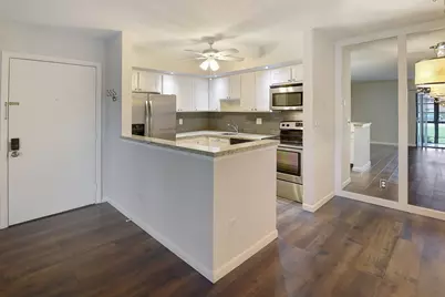 7801 Ashmont Circle #104, Tamarac, FL 33321 - Photo 8