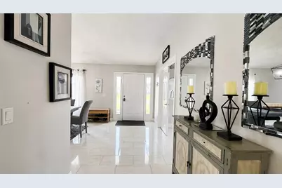 1002 SW Longfellow Road, Port Saint Lucie, FL 34953 - Photo 14