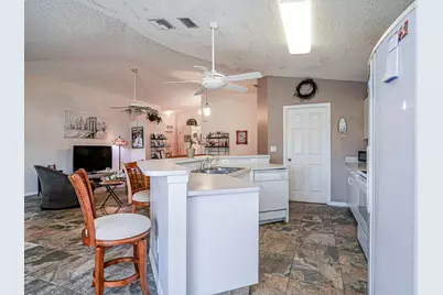 1360 10th Manor, Vero Beach, FL 32960 - Photo 6
