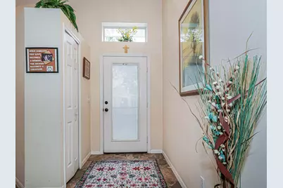 1360 10th Manor, Vero Beach, FL 32960 - Photo 2