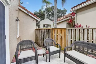10111 NW 4th St, Plantation, FL 33324 - Photo 56