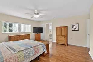 10111 NW 4th St, Plantation, FL 33324 - Photo 40