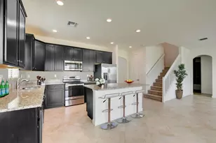8853 Sandy Crk Wy, Lake Worth, FL 33467 - Photo 4