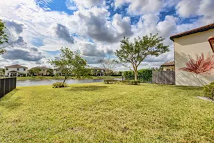 8853 Sandy Crk Wy, Lake Worth, FL 33467 - Photo 22