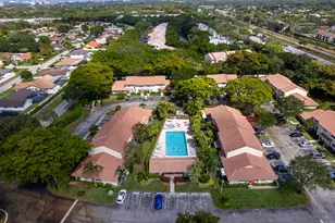 6397 Boca Cir, Boca Raton, FL 33433 - Photo 4