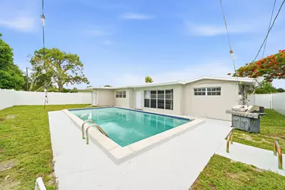 7000 Hope Street, Hollywood, FL 33024 - Photo 2